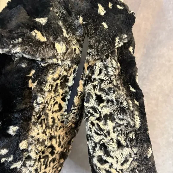 La Seine Black & White Faux Fur Leopard Coat Women’s Large Cropped Winter Jacket - Picture 8 of 14